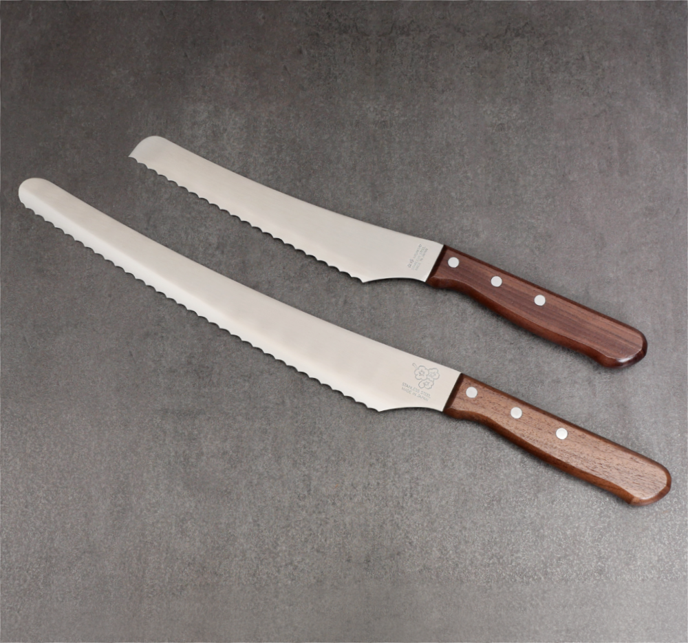 Bread knife