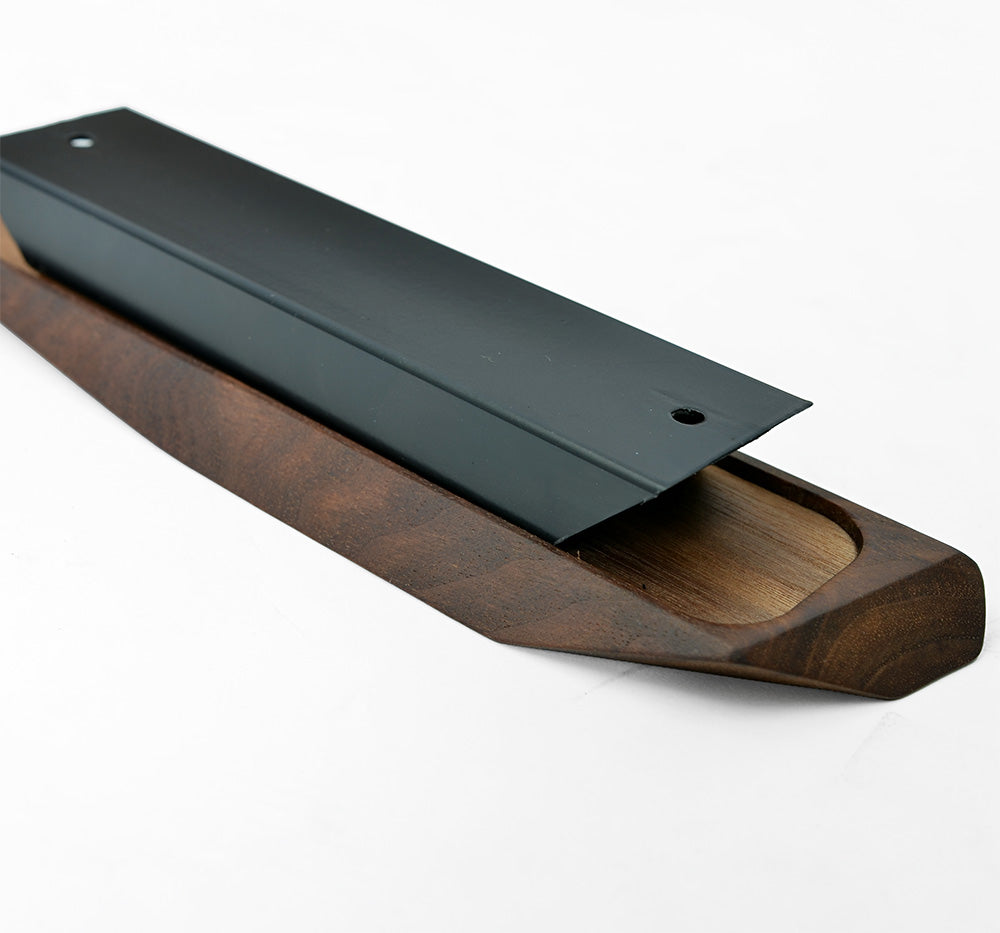 Magnetic strip
