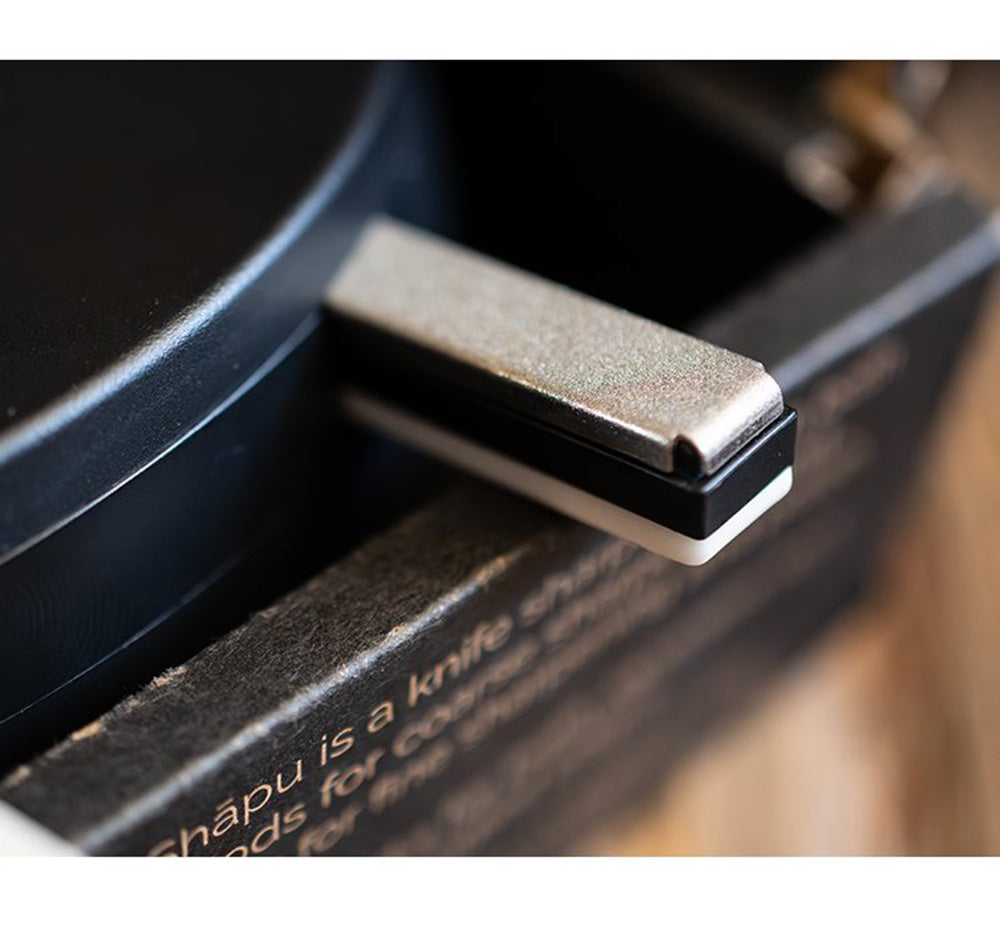 Shāpu knife sharpener