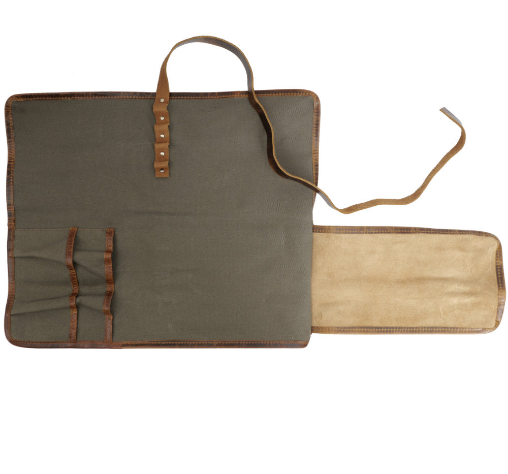 Small knife roll