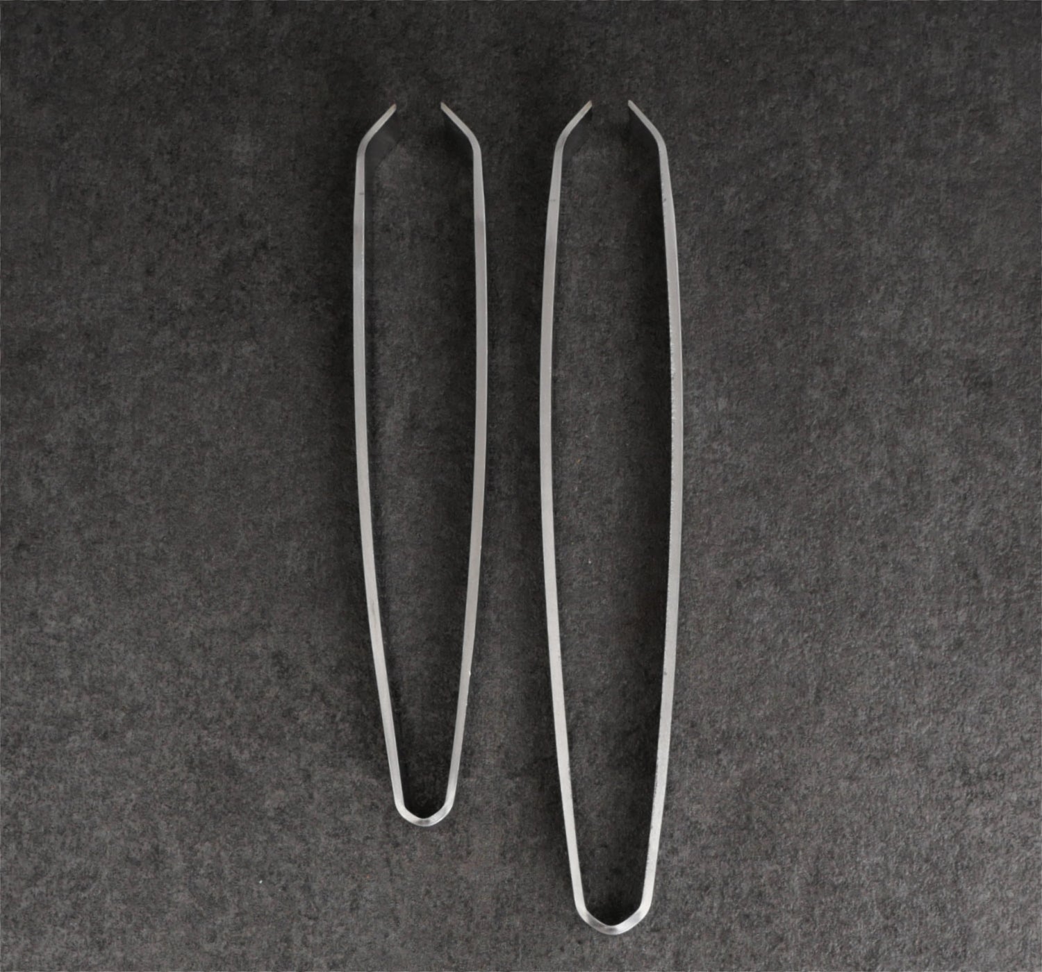 Fishbone tweezers