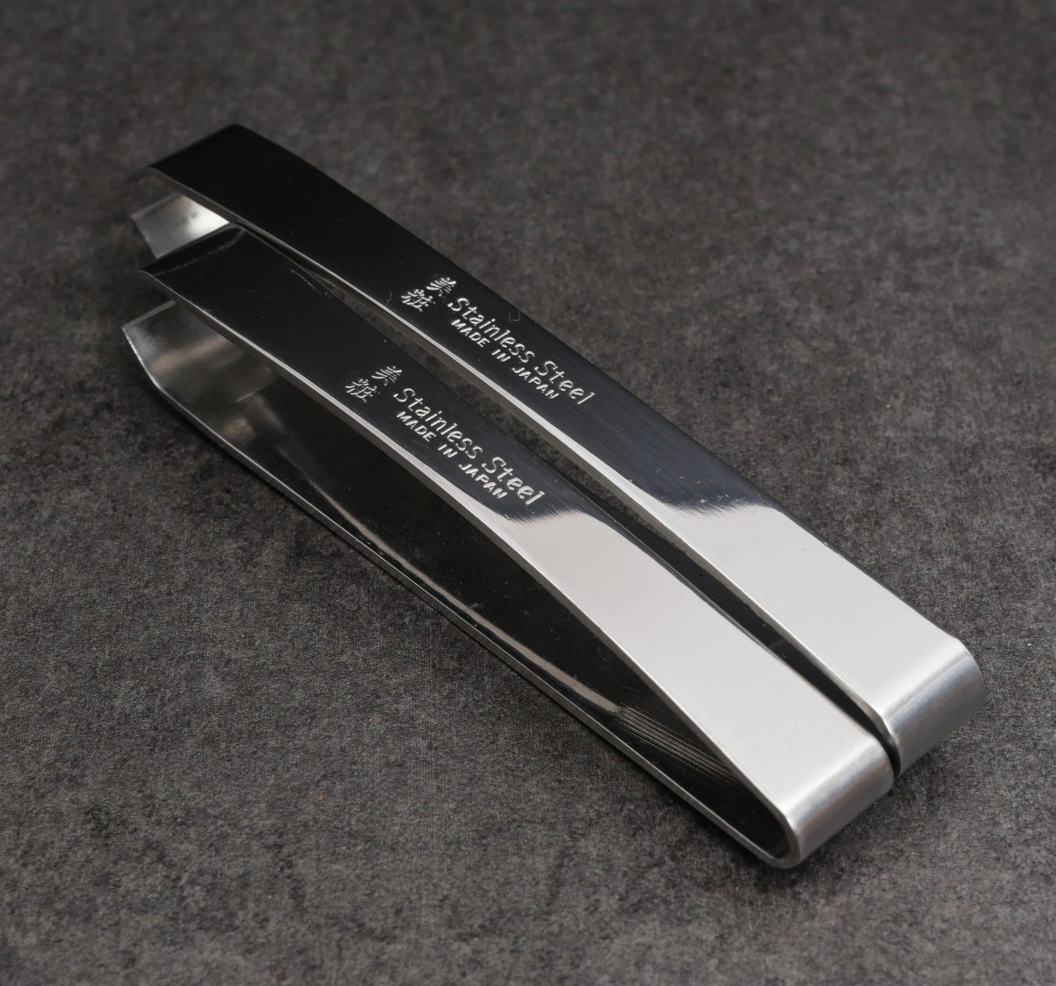 Fishbone tweezers